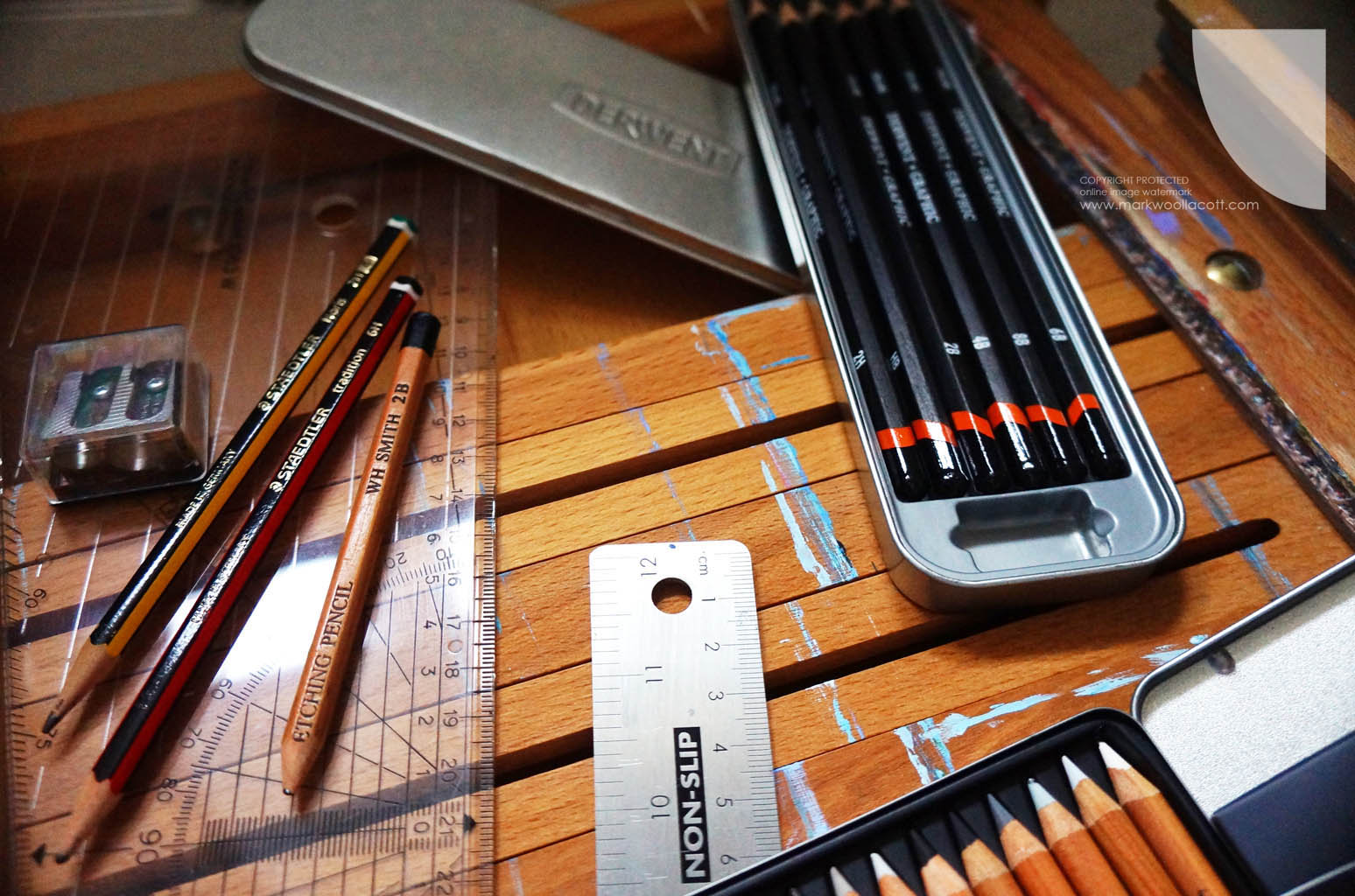 art supplies drawing pencils recommended by artist Mark Woollacott